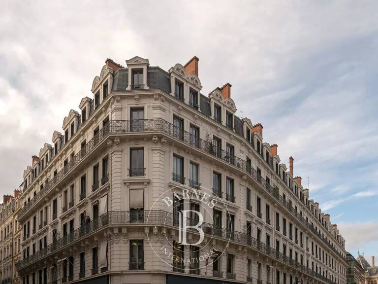 Bien vendu // Exclusivité - Lyon 2 - Cordeliers - Appartement bourgeois de 100 m² - 2 chambres — photo 1
