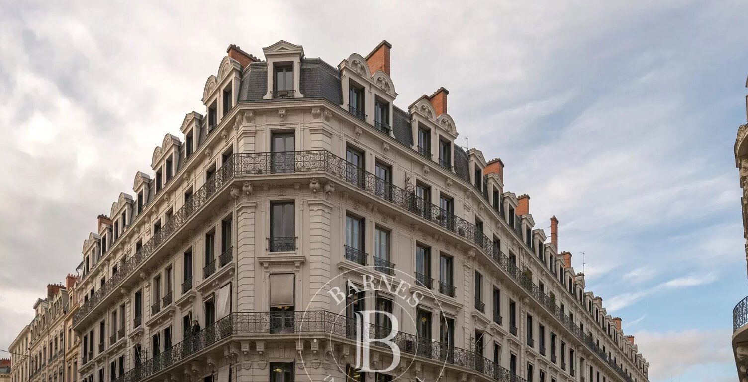 Bien vendu // Exclusivité - Lyon 2 - Cordeliers - Appartement bourgeois de 100 m² - 2 chambres — photo 1
