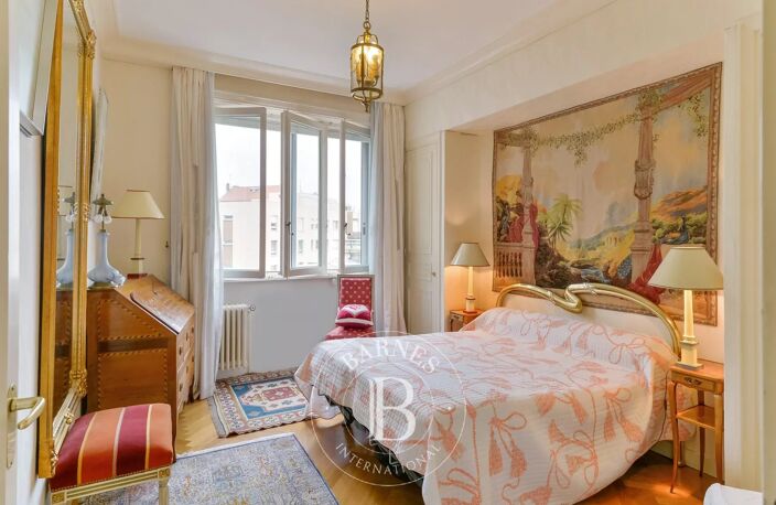 Bien vendu // Lyon 6 - Tête d'Or -  Appartement de 92,36 m² - Cave et Grenier - 2 Chambres — photo 5