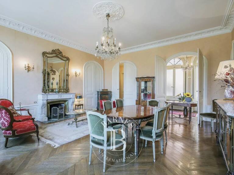 Bien vendu // Lyon 5 - Saint-Paul - Appartement ancien de 200 m² - 4 chambres — photo 1