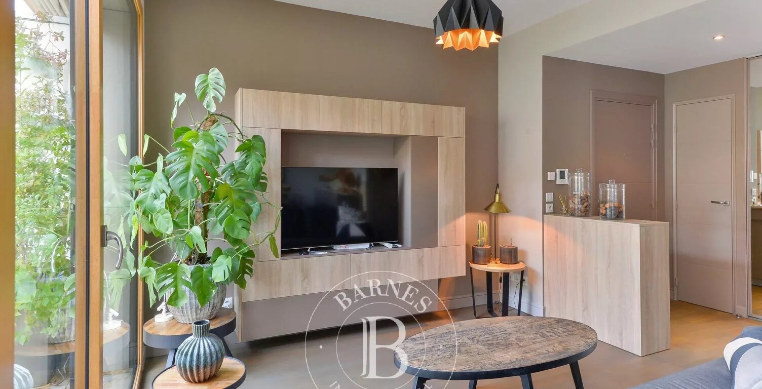 Bien vendu // Lyon 6 - Foch - Appartement de 61,28 m² avec terrasse - 1 Chambre — photo 1