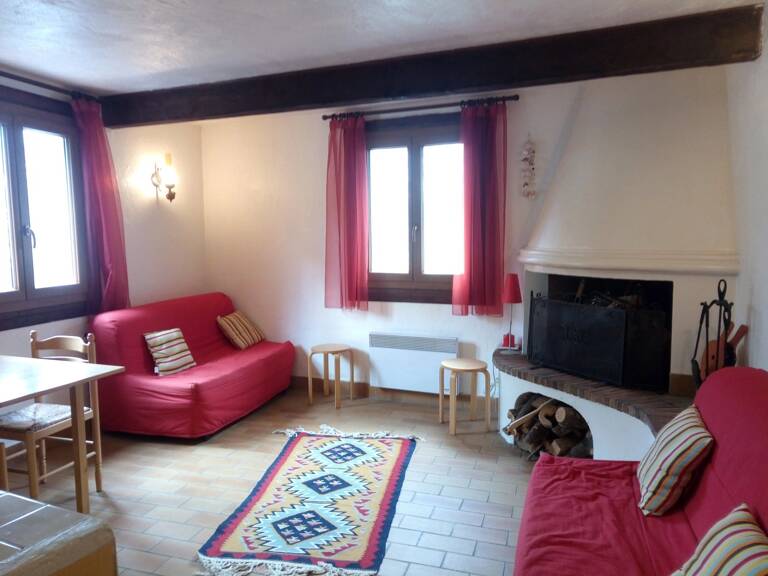 GREOLIERES VILLAGE, charmant studio avec jardin — photo 1