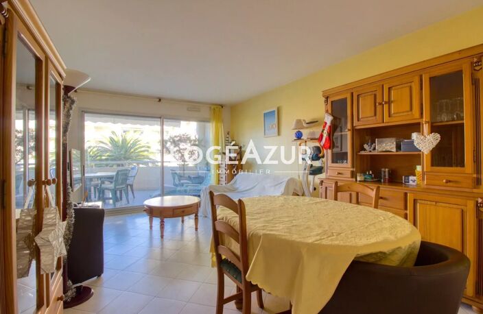 JUAN LES PINS - APPARTEMENT 2 CHAMBRES - 2 PARKING - 1 CAVE - PI — photo 3