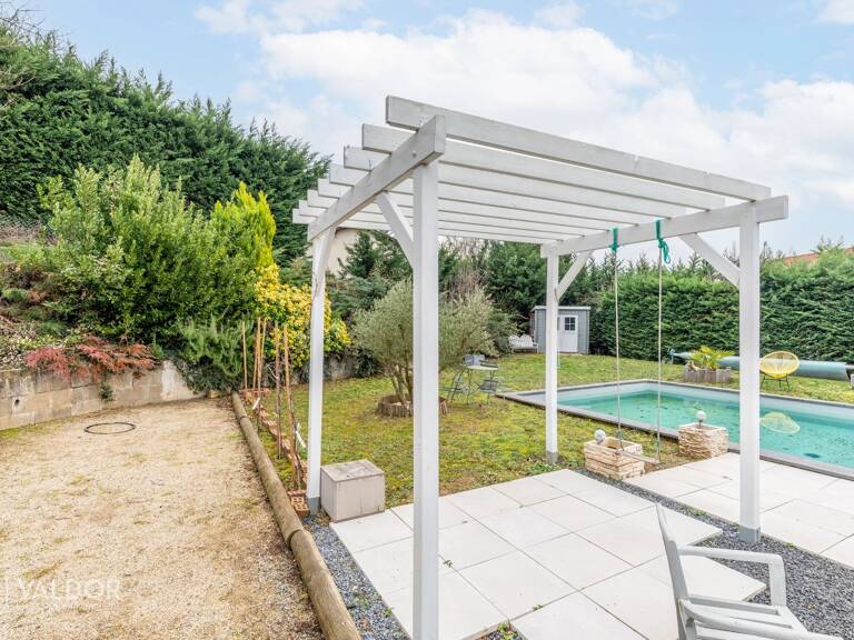 Villa de plain-pied avec piscine — photo 1