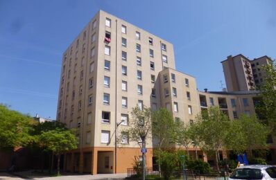 location appartement 400 € CC /mois à proximité de Pusignan (69330)