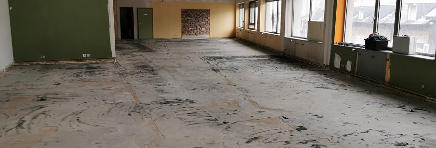 Commerce  645 m² à vendre à Rodez (12000)