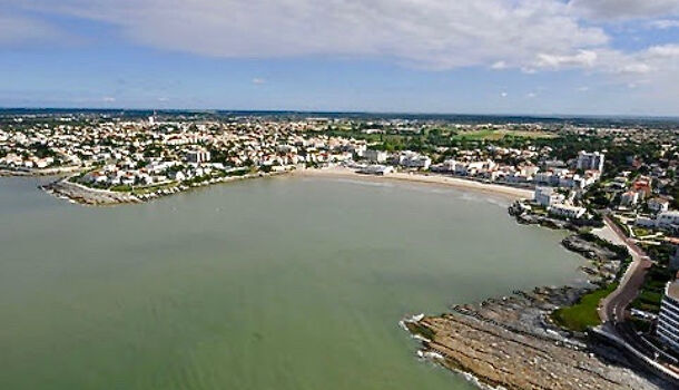 Appartement 1 pièces  à louer Royan 17200