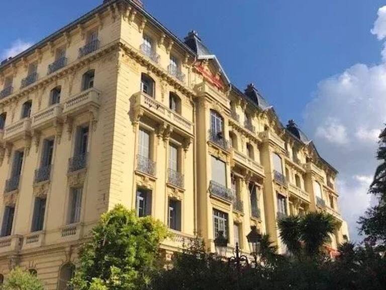 3 PIECES CARRE D'OR+PARKING — photo 1