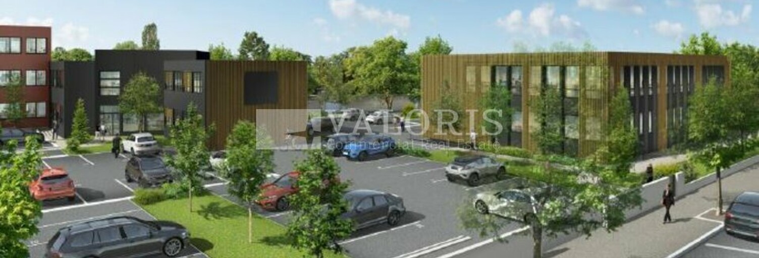 Bureau  370 m² à louer à Villefranche-sur-Saône (69400)