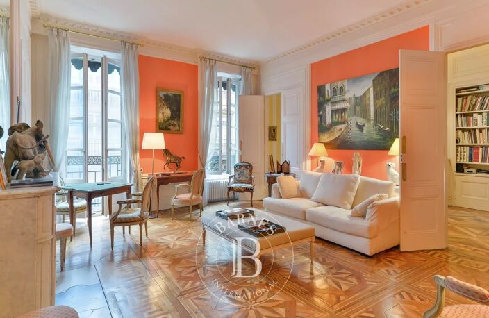Bien vendu // Lyon 2 - Appartement de 128,04 m² - 2 Chambres — photo 2