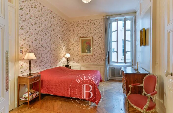 Bien vendu // Lyon 2 - Appartement de 128,04 m² - 2 Chambres — photo 5