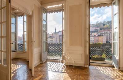 Bien vendu // Lyon 1 - Saint Vincent - Appartement T3 de 119 m² - 1 chambre - Cave - Garage — photo du bien