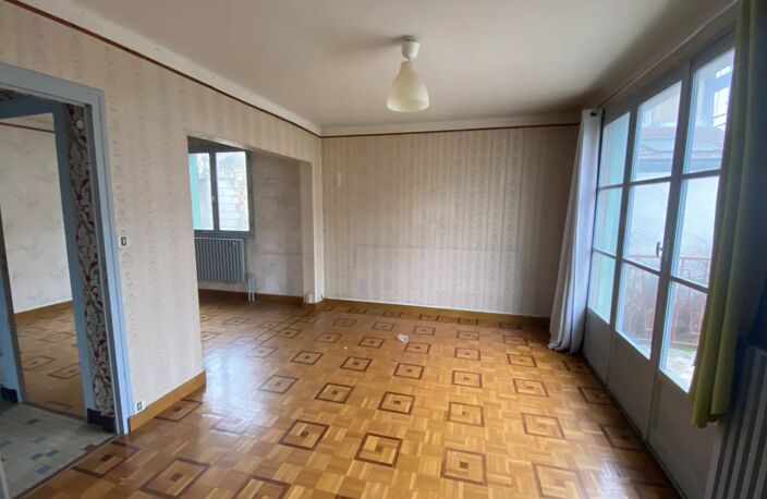 NVX. Maison à rénover quartier Montmuzard. 259 000 euros — photo 3