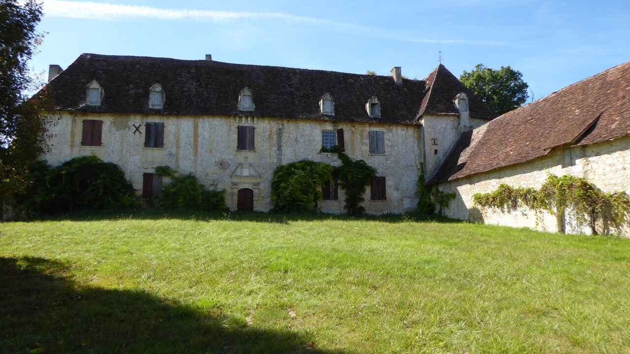 maison 14 pièces 537 m2 à vendre à Périgueux (24000)