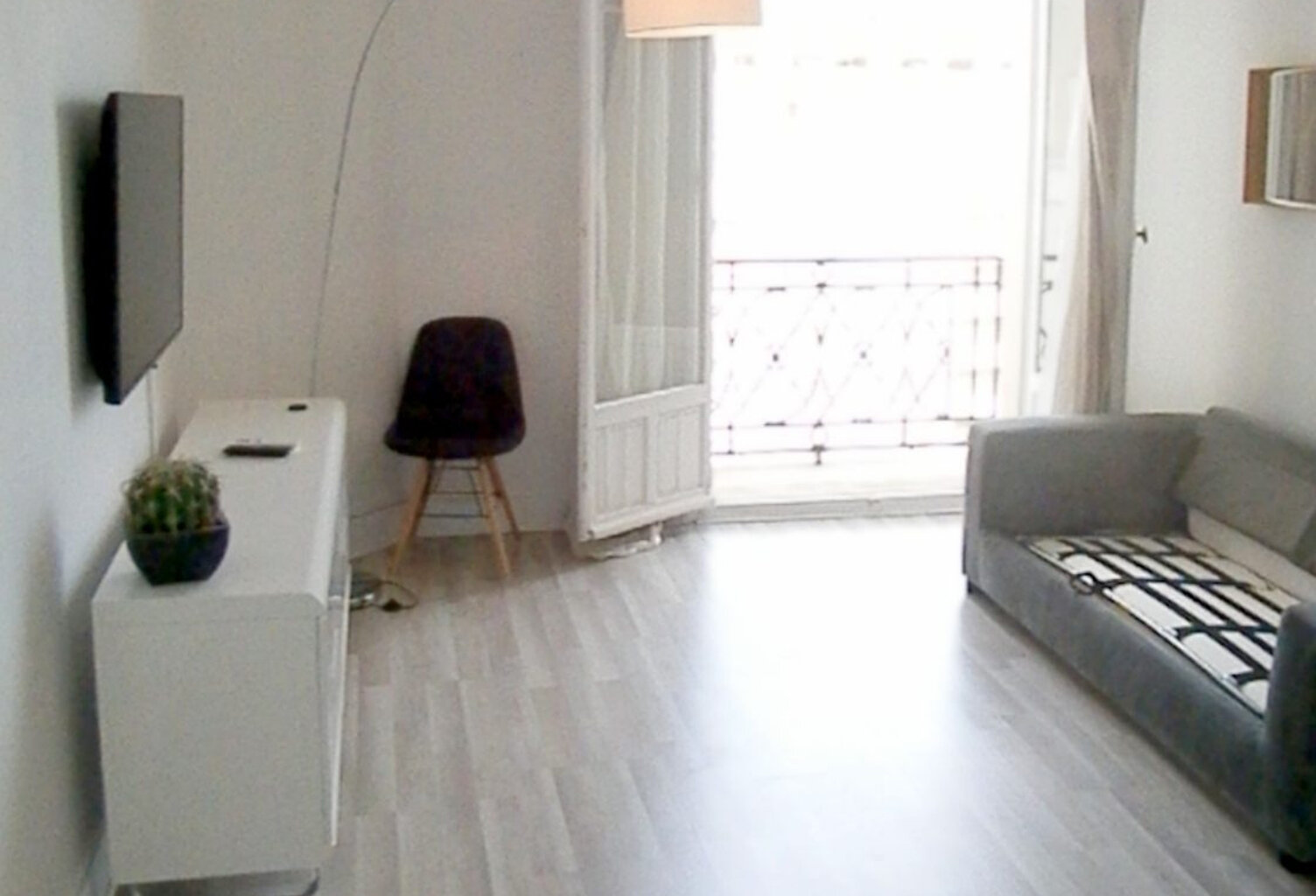CROISETTE APT 38M2 TOUT EQUIPEE — photo 1