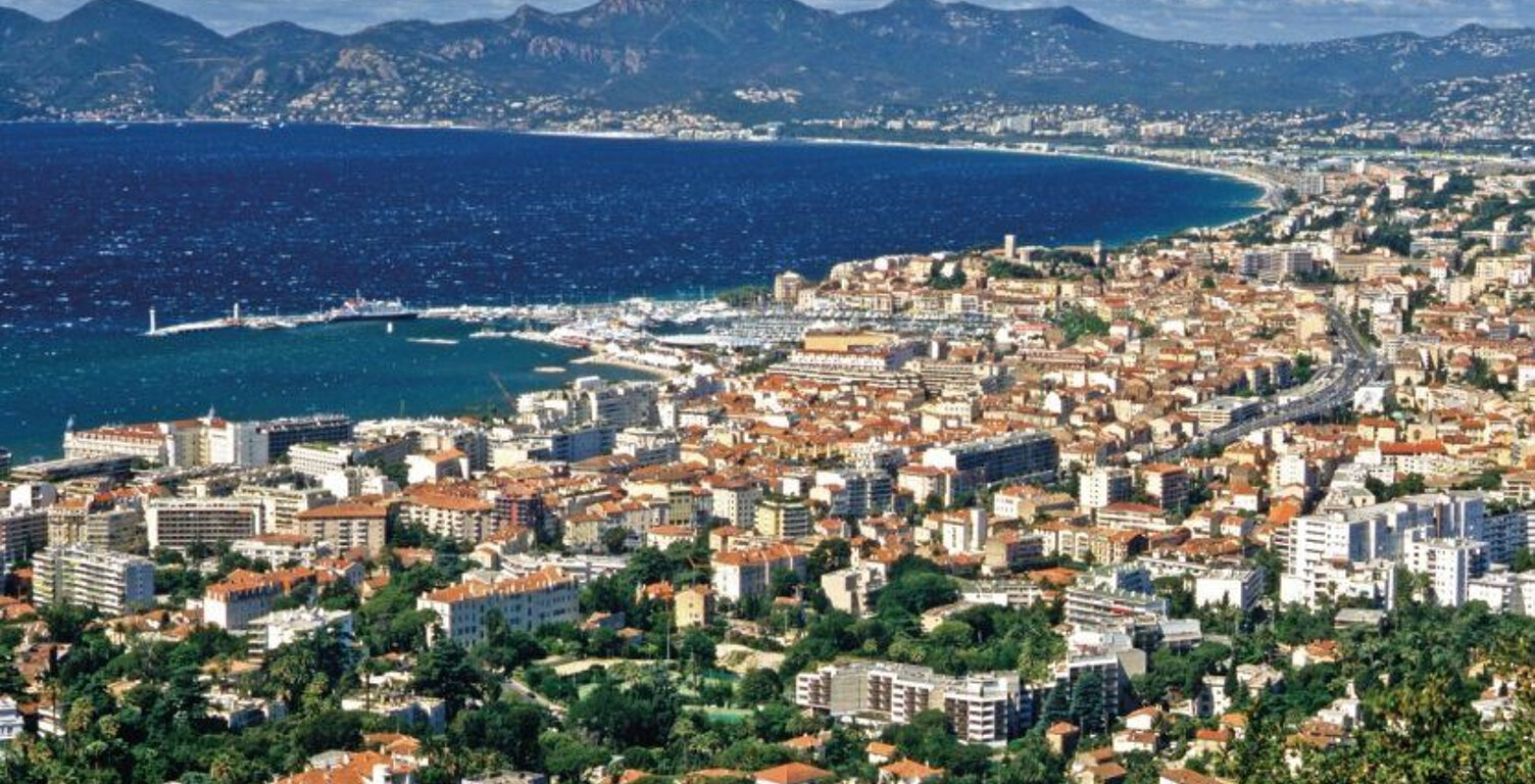 CANNES LOCAL 70M2 TOUT COMMERCES 168000EUR 0676884322 — photo 1