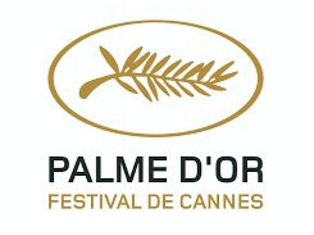 CANNES RESTAURANT 65M2 70 COUVERTS VUE MER 699900EUR — photo du bien