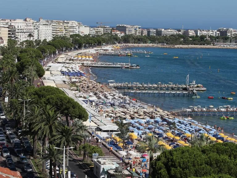 CANNES CENTRE IMMEUBEURLE DE 200M2 1120000 — photo 1