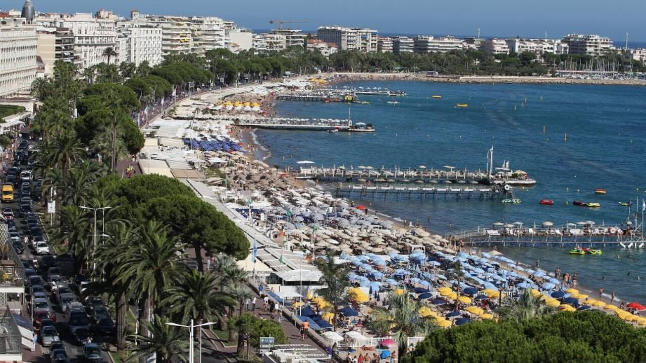 divers  pièces  m2 à vendre à Cannes (06400)