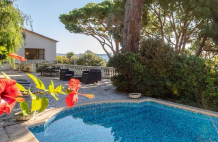CANNES  BASSE CALIFORNIE VILLA T7 DE 270M2 VUE MER PISICINE — photo 2