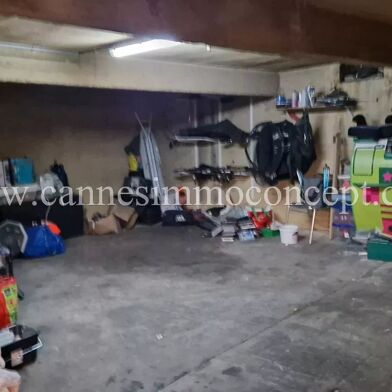 Garage  190 €