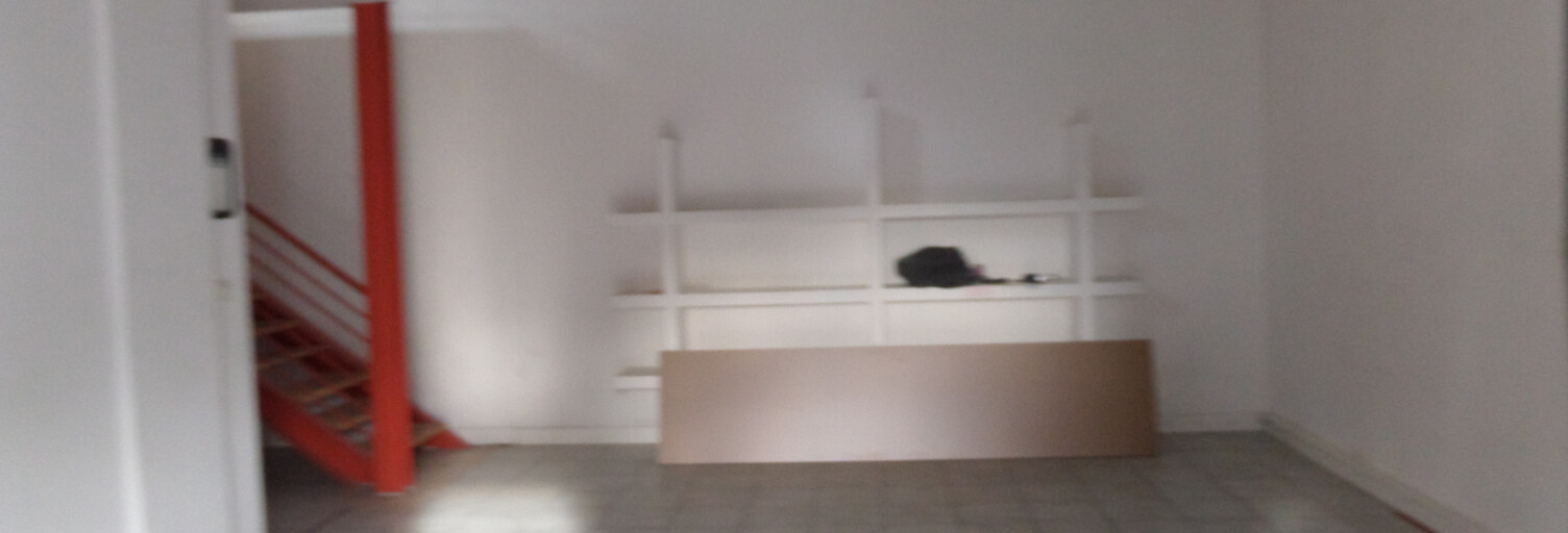 Commerce  87 m² à louer à Marseille 11 (13011)