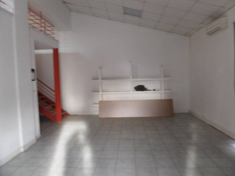 LOCAL COMMERCIAL 90M2 — photo 1