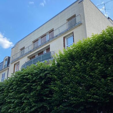 Appartement 4 pièces 243000 €