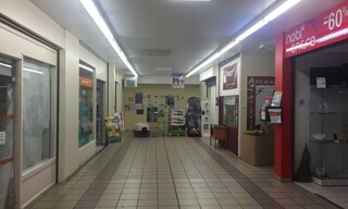 Commerce  390 m² à louer à Guingamp (22200)