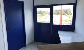 Bureau  1546 m² à louer à Quimper (29000)