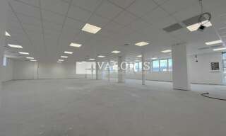 Commerce  280 m² à louer à Villefranche-sur-Saône (69400)