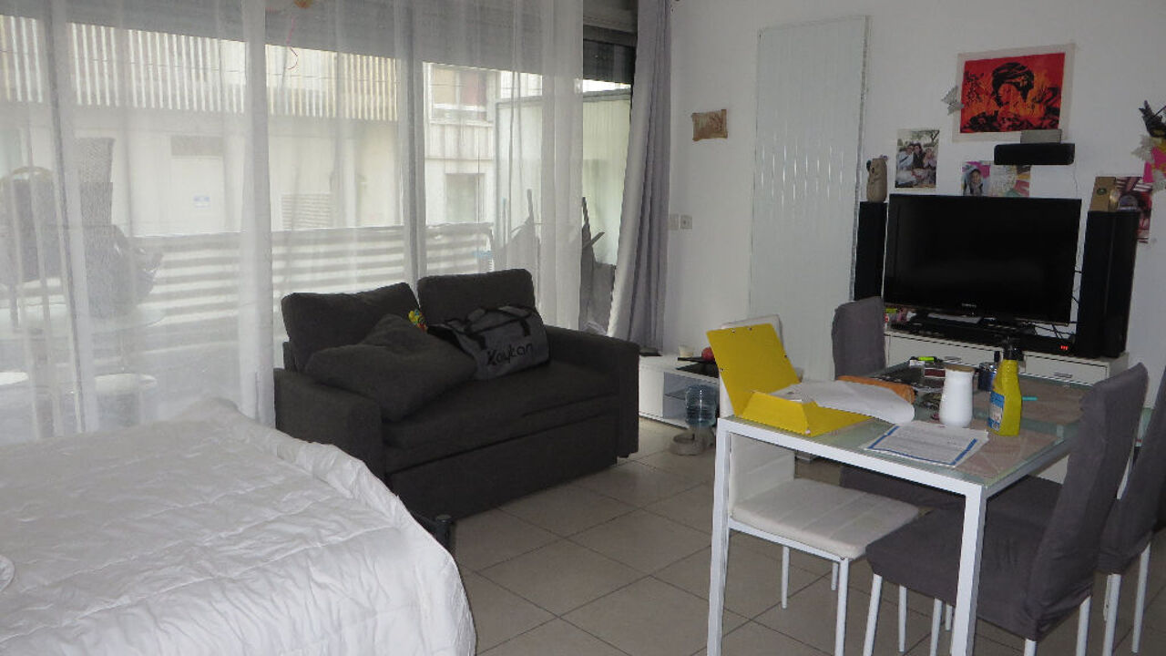 appartement 1 pièces 28 m2 à vendre à Bordeaux (33000)