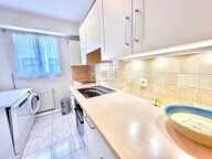 2P 52 m2 /A deux pas de la Mer/FLEURS/POTIERS — photo 4