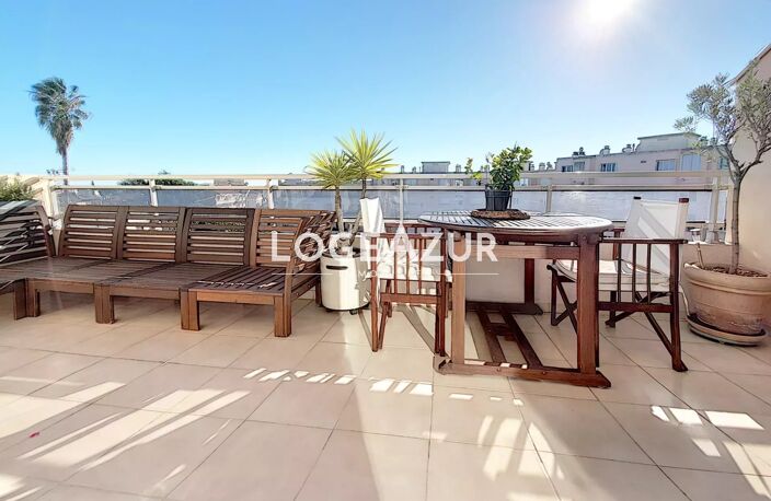 VENTE APPARTEMENT 3 CHAMBRES - DERNIER ÉTAGE - GOLFE JUAN — photo 4