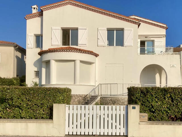 LOCATION VACANCES SUR PONTAILLAC, APPARTEMENT 3 CHAMBRES VUE — photo du bien