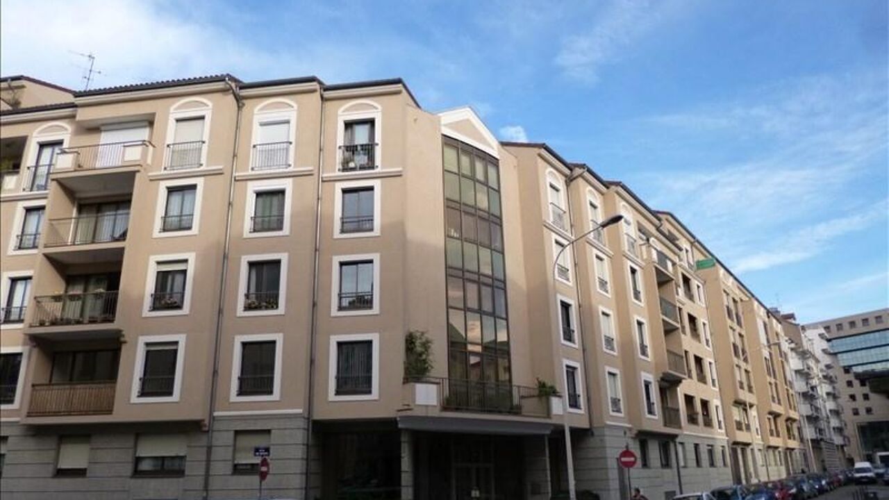 appartement 2 pièces 48 m2 à louer à Lyon 7 (69007)