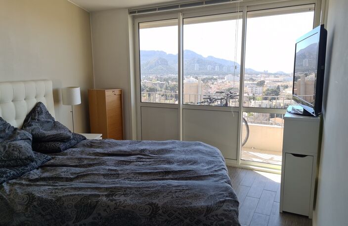 Appartement T4 ex T5 Marseille 13009 Vue imprenable mer Frioul, — photo 4