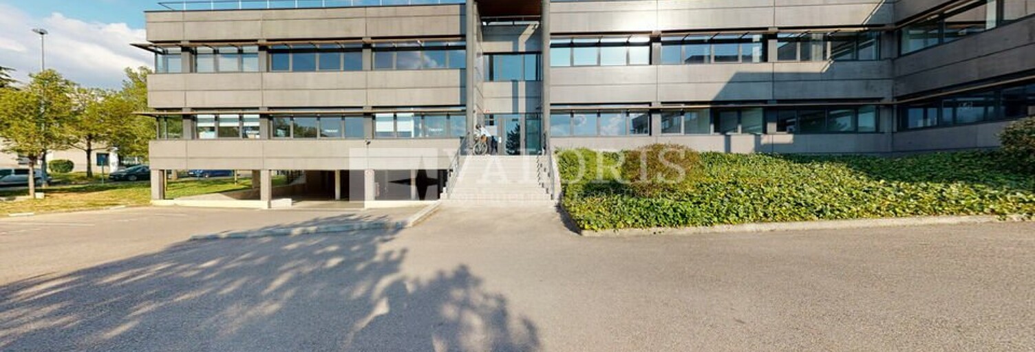 Bureau  180 m² à louer à Sainte-Foy-lès-Lyon (69110)