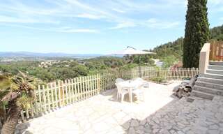 location vacances Appartement 3 Pièces 70 m² à Hyères (83400)