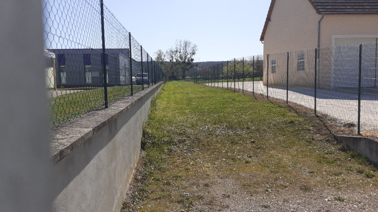 terrain  pièces 1400 m2 à vendre à Seignelay (89250)