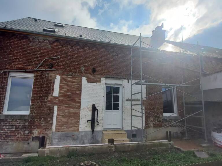 Maison de ville avec gros potentiel — photo 1