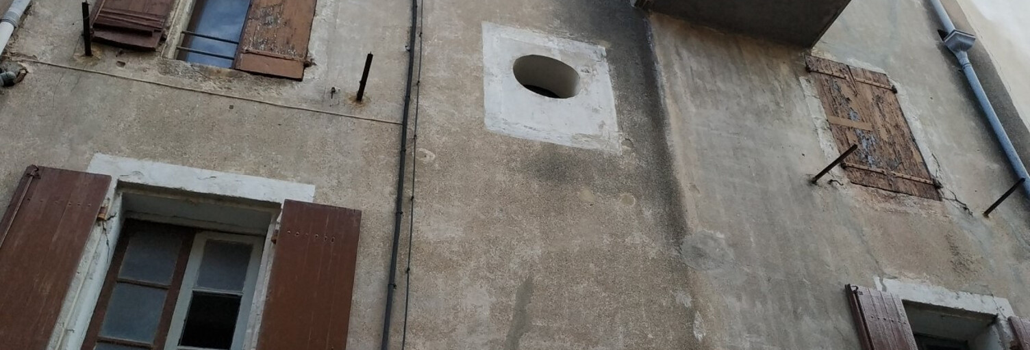 Immeuble  165 m² à vendre à Béziers (34500)