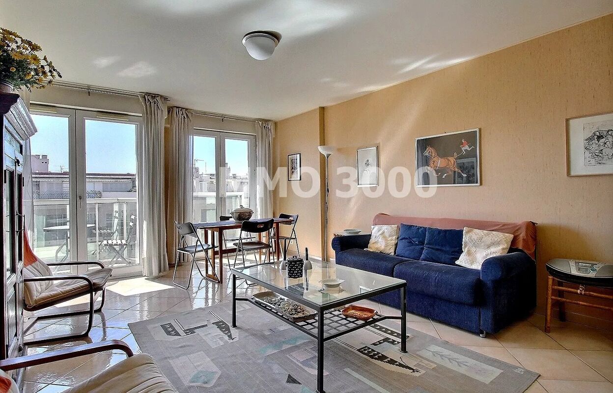 appartement 3 pièces 68 m2 à Nice (06000)
