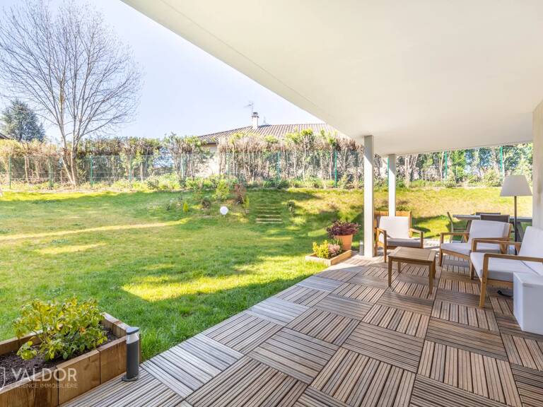Grand T3 avec jardin privatif de 450 m² — photo 1
