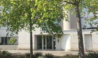 Garage   m² à louer à Orléans (45000)