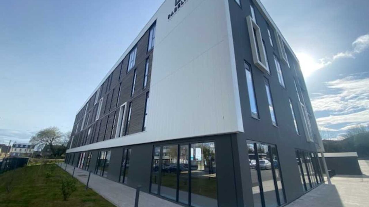 bureau  pièces 216 m2 à vendre à Saint-Brieuc (22000)