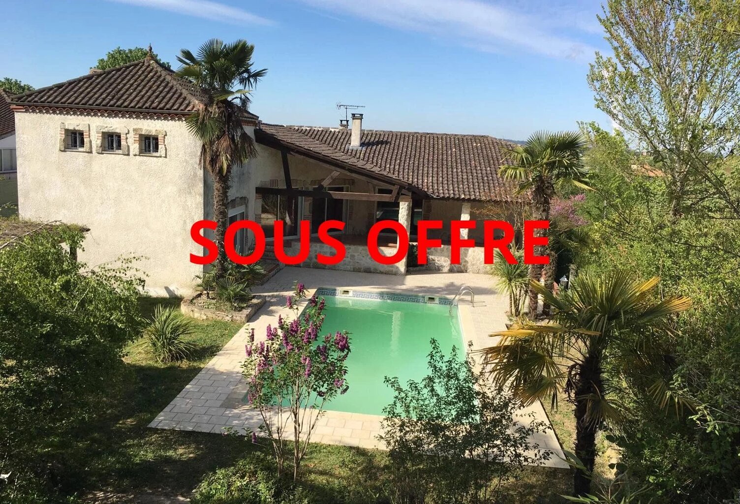 EN EXCLUSIVITE — photo 1