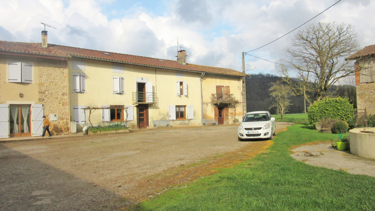 maison 17 pièces 430 m2 à vendre à Foix (09000)
