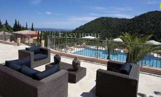 Maison  391 m² à vendre à Grasse (06130)