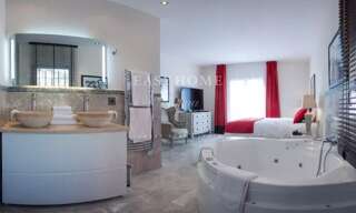 Maison  421 m² à vendre à Grasse (06130)